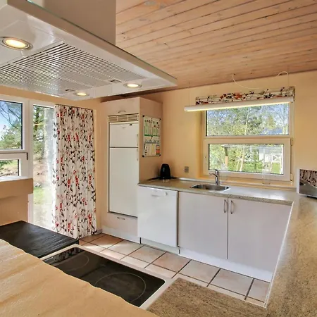 Alina - 1km From The Sea By Interhome *
